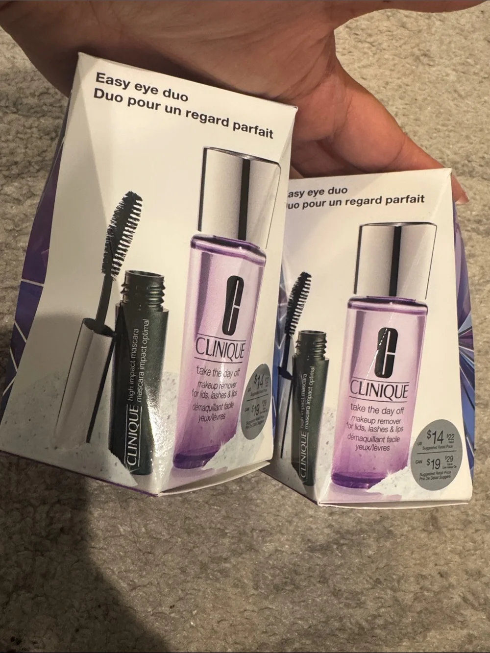 Clinique Take The Day Off Duo - Purple & Black